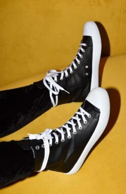 Legend CYBER01 - BLACK