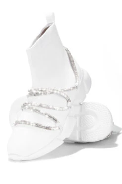 RADIATE - WHITE -Clarks Shop radiatewht2